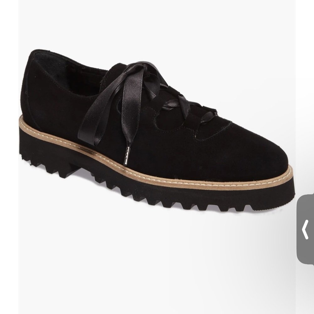Ron White, “Daisy” water resistant Oxford